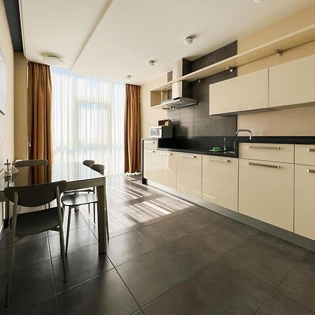 12Th Floor Apartments โอเดสซา ภายนอก รูปภาพ
