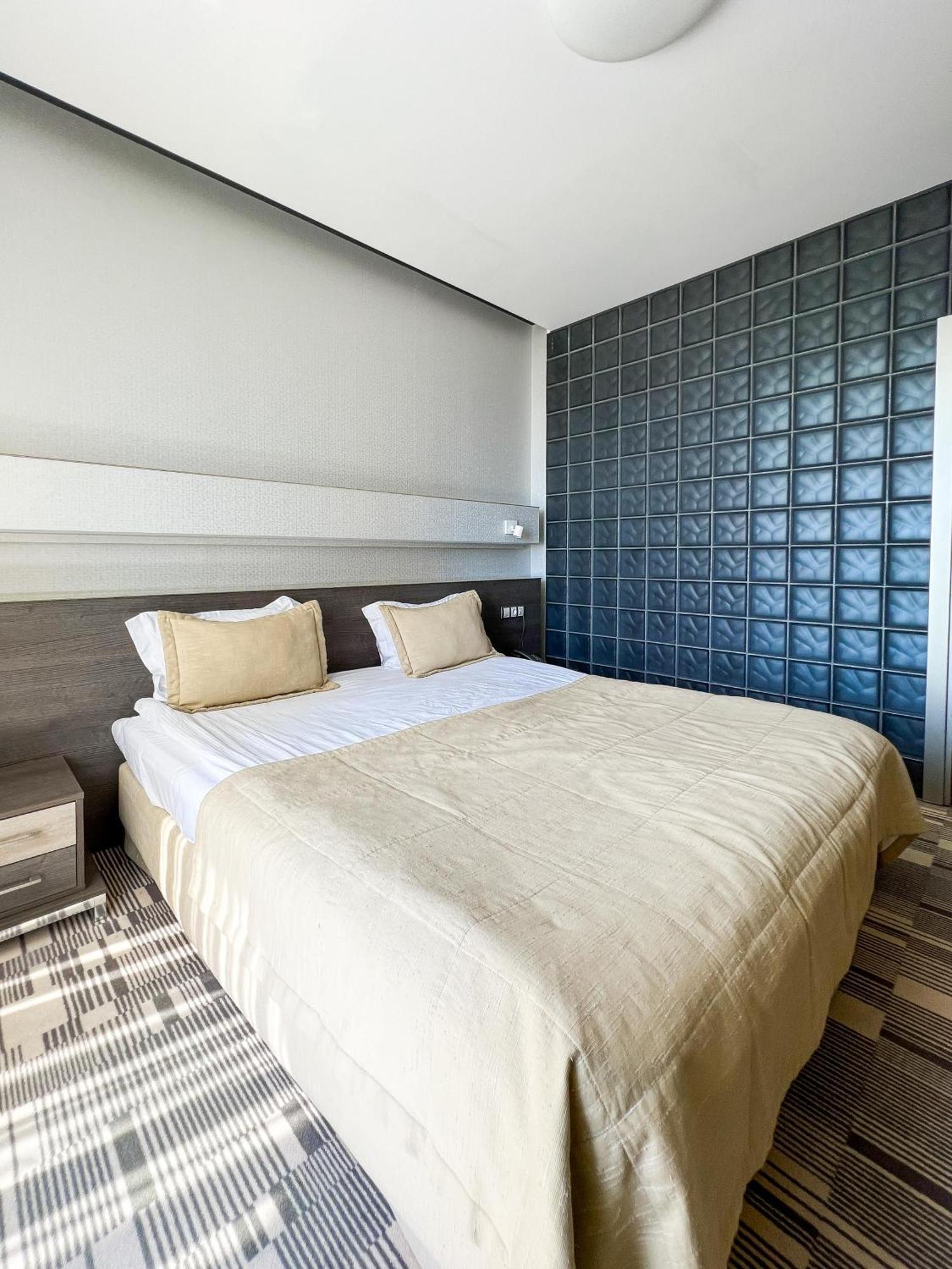 12Th Floor Apartments โอเดสซา ภายนอก รูปภาพ